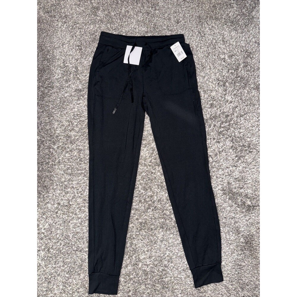 Dry Goods Recreation Women’s Black Small Tapered Sweatpants